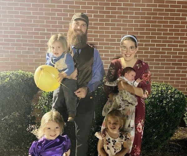 Medium Photo #1  Breeder Profile in HILLSBORO, TN, USA