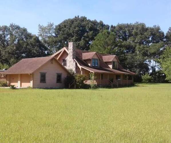 Medium Photo #1  Breeder Profile in LIVE OAK, FL, USA