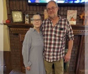 Medium Breeder Profile Photo