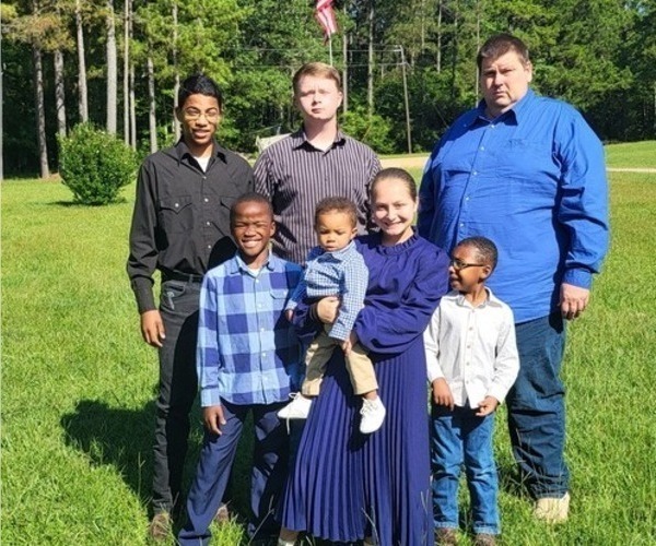 Medium Photo #4  Breeder Profile in OLLA, LA, USA