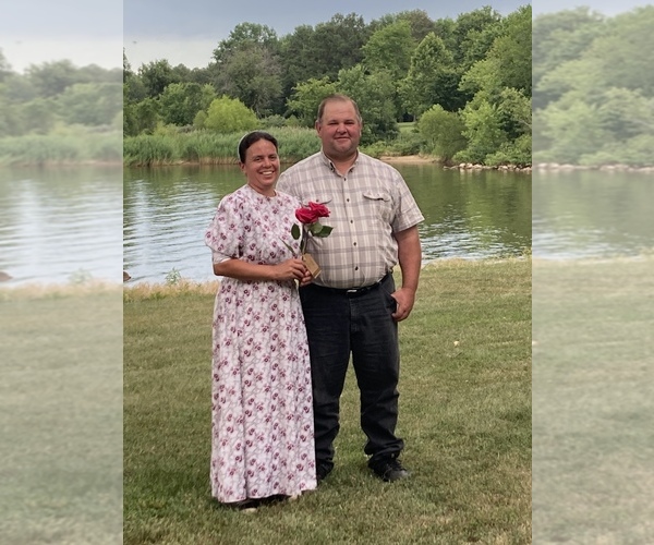 Medium Photo #1  Breeder Profile in BENTON, IL, USA